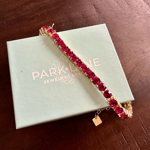 Fuschia Mini Impression Bracelet - Picture 2 of 3